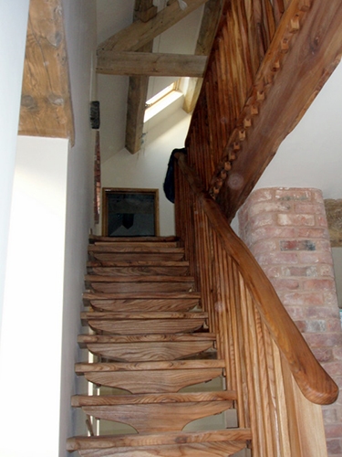 Bespoke-Stairs-1